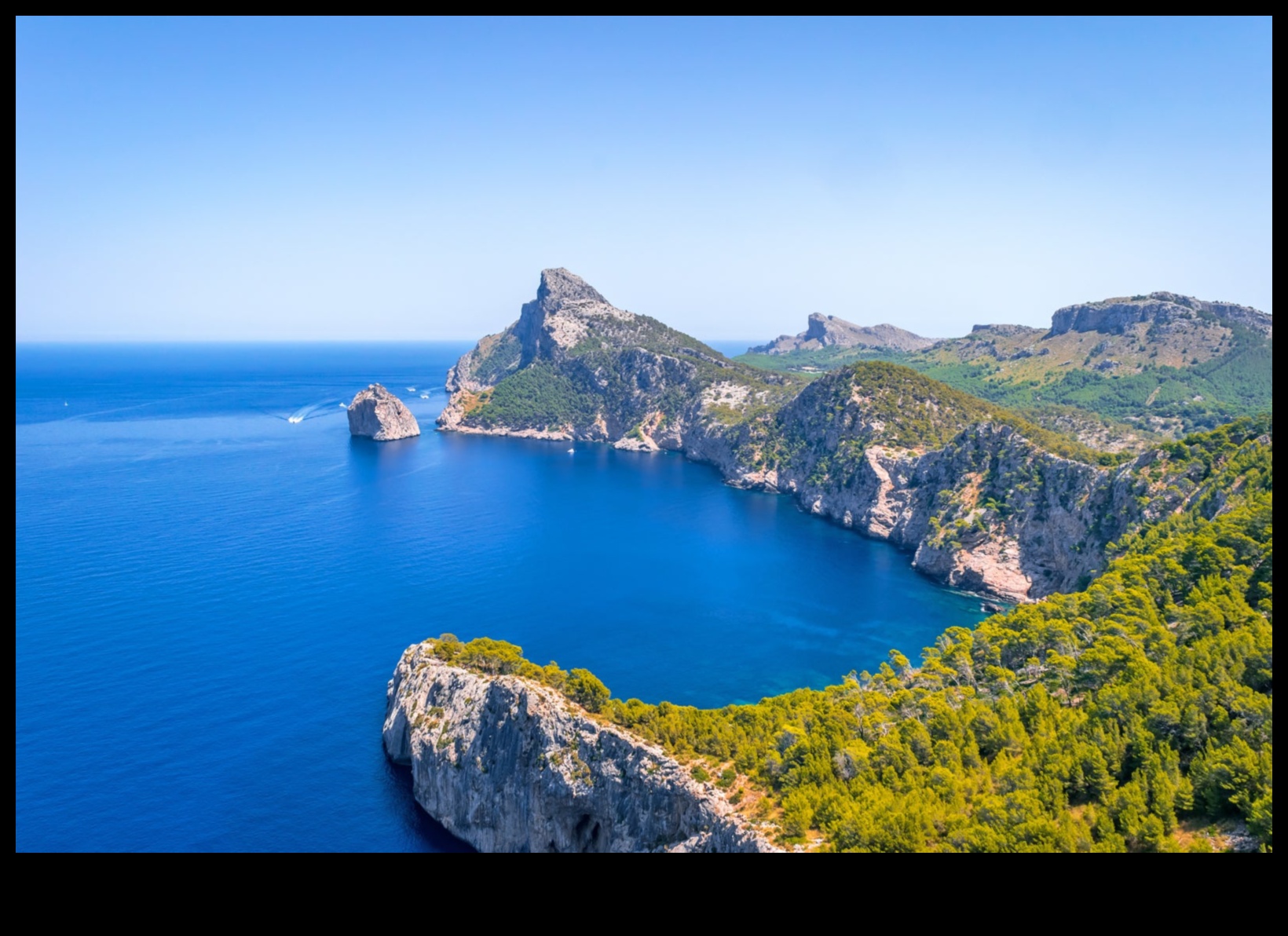 تم الكشف عن الجمال الساحلي: عجائب الخط الساحلي