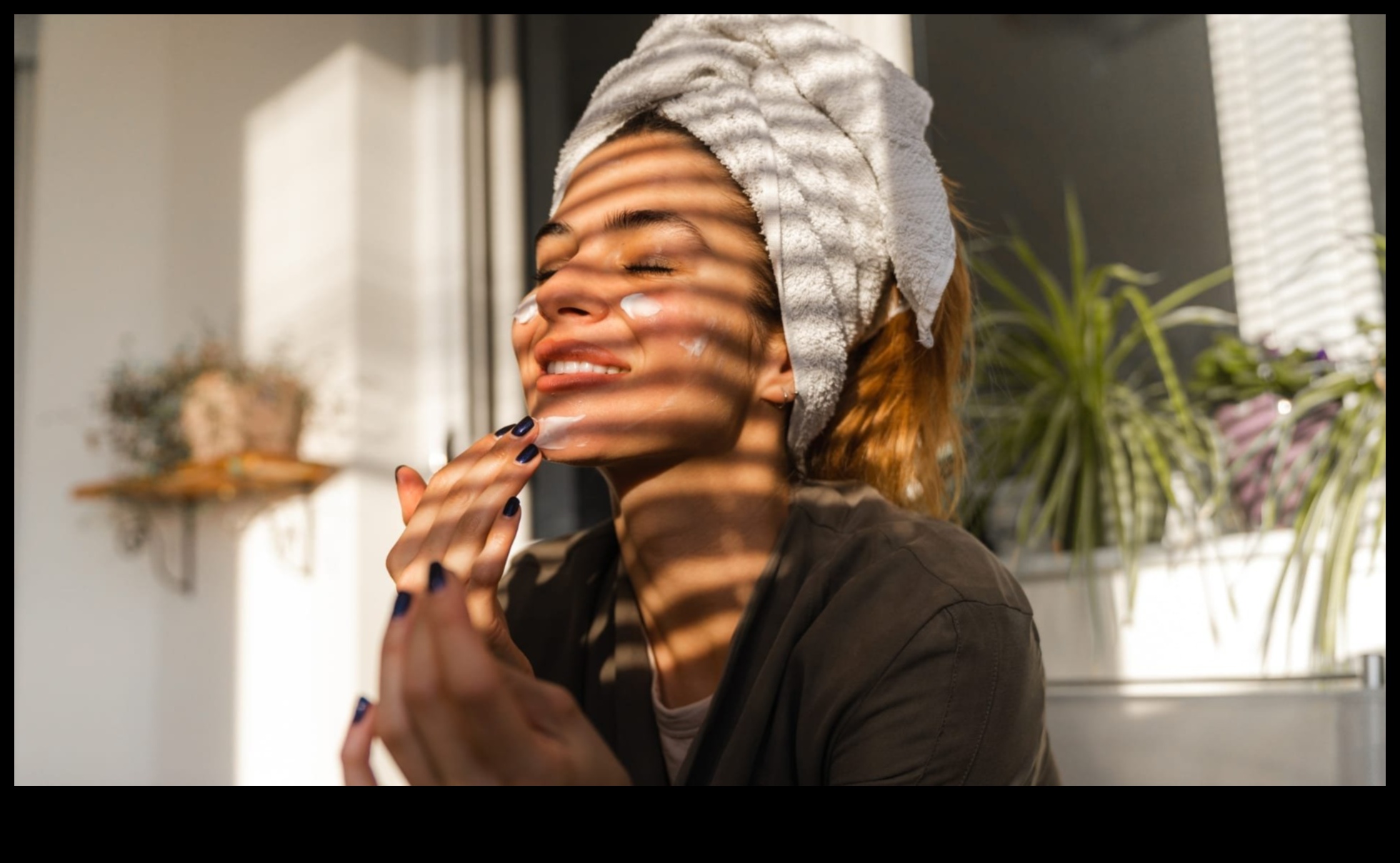 العناية بالبشرة كرعاية ذاتية: دليل لرعاية بشرتك وعقلك 4 العناية بالبشرة كرعاية ذاتية: رعاية بشرتك من أجل عقلية أكثر صحة