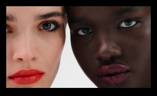 جاذبية سهلة: قوة المكياج الطبيعي في تعزيز جمالك الطبيعي